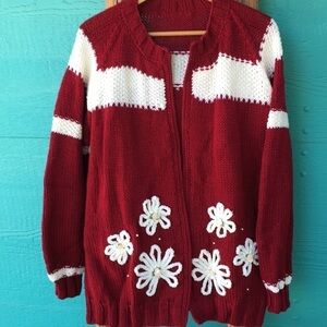 HANDMADE KNITTED RED CHRISTMAS VINTAGE SWEATER FLOWER EMBELLISHMENTS LARGE